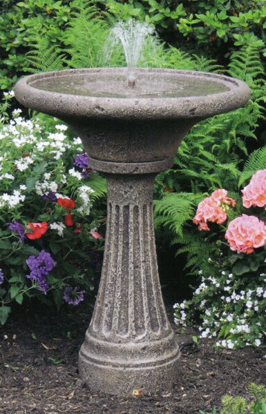 Chelsea Fleur De Lis Fluted Garden Fountain Spray